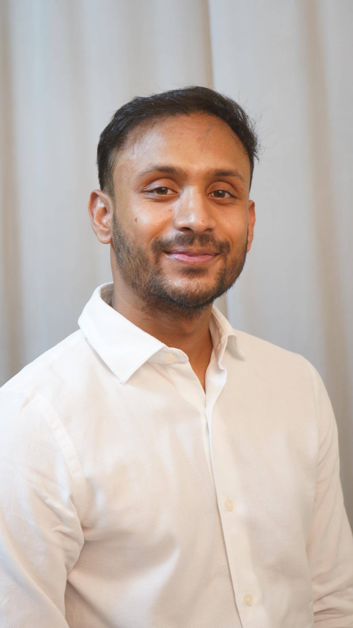 Mayank Saxena