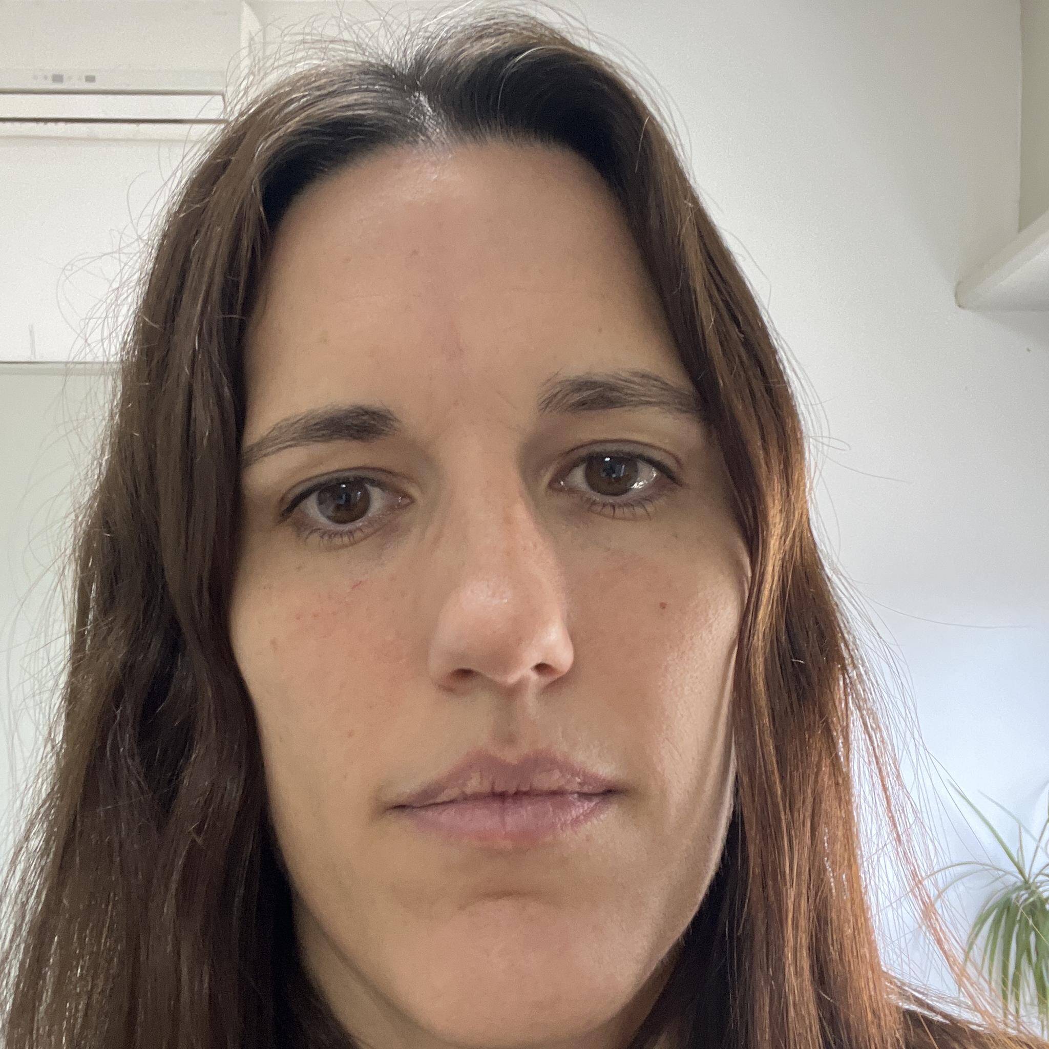 Montse Ro - Comunicación y traducción