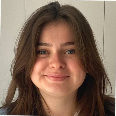 Mathilde L. - Chargée de marketing digital et de contenu