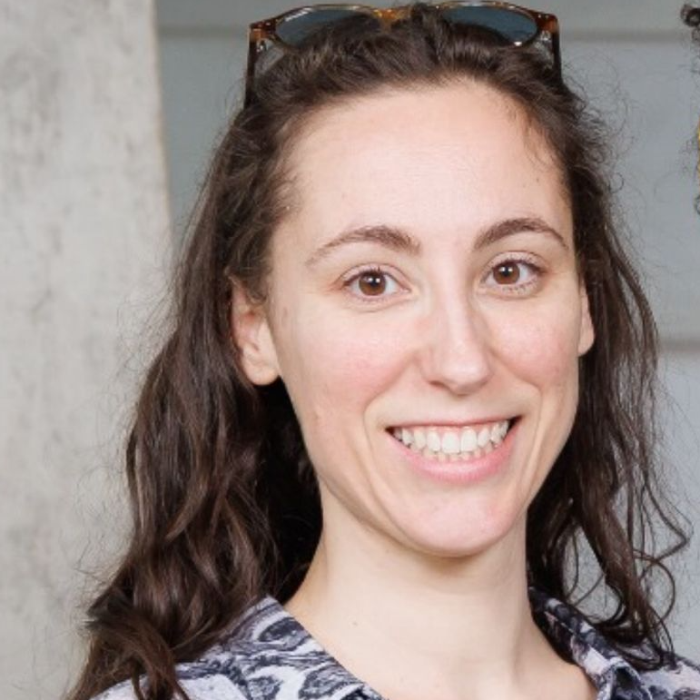 Ines Giraud-Carrier