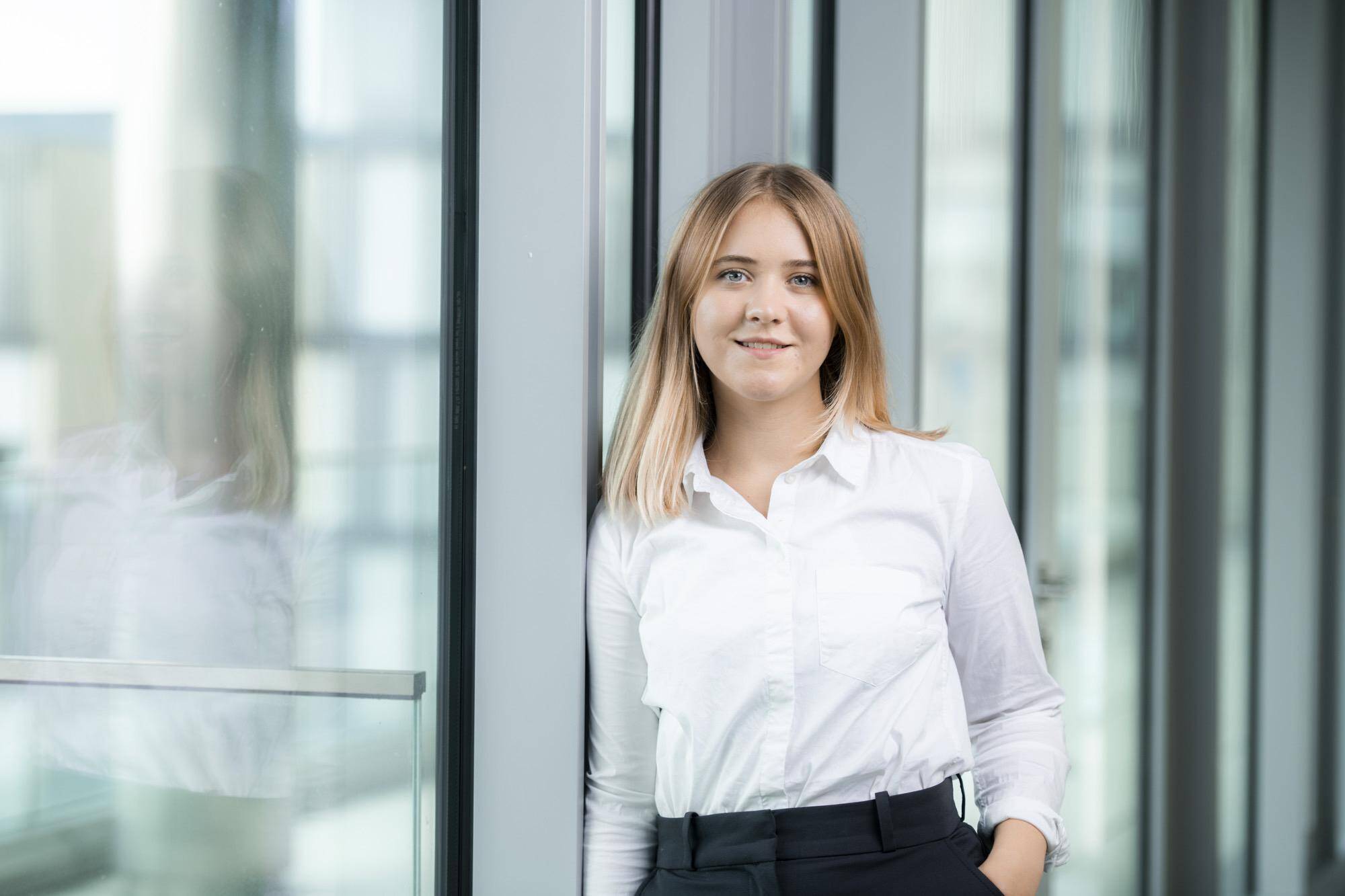 Sophie Meier - Creative Content Creation, Social Media Strategy 