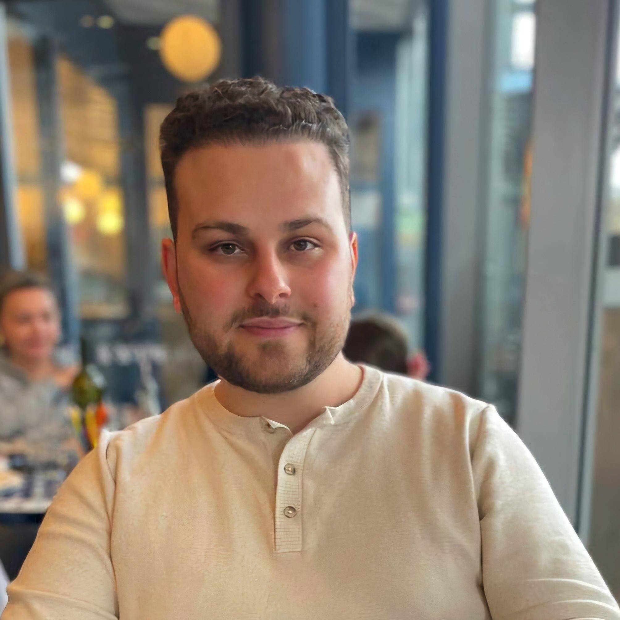 Umut Saglam - 🚀 Senior SWE-Architect .NET | AI/Security/Cloud