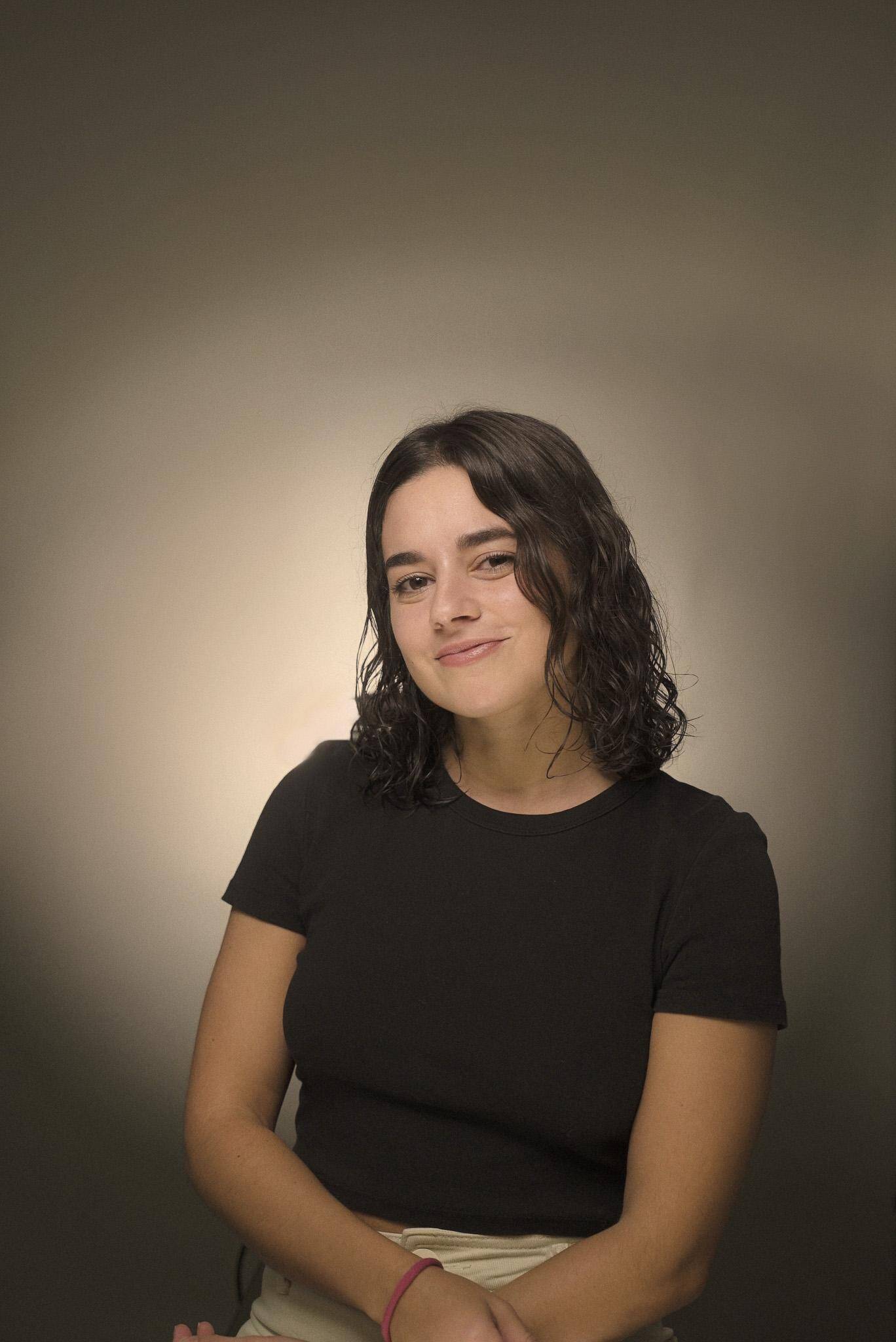 Camila Torre - BRAND & GRAPHIC DESIGNER