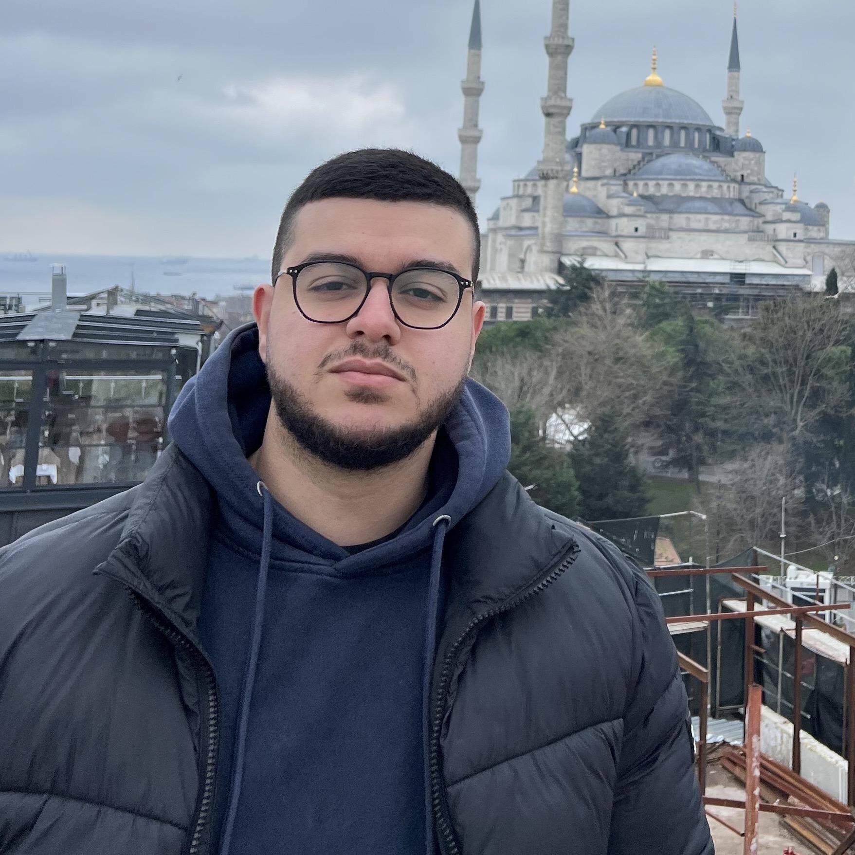 Souhaib  - Atención al cliente multilingüe | Administración