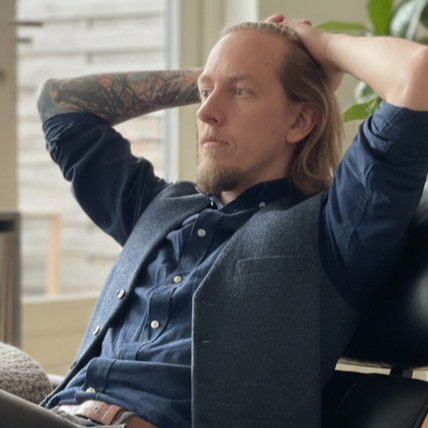 Niek Van Esch