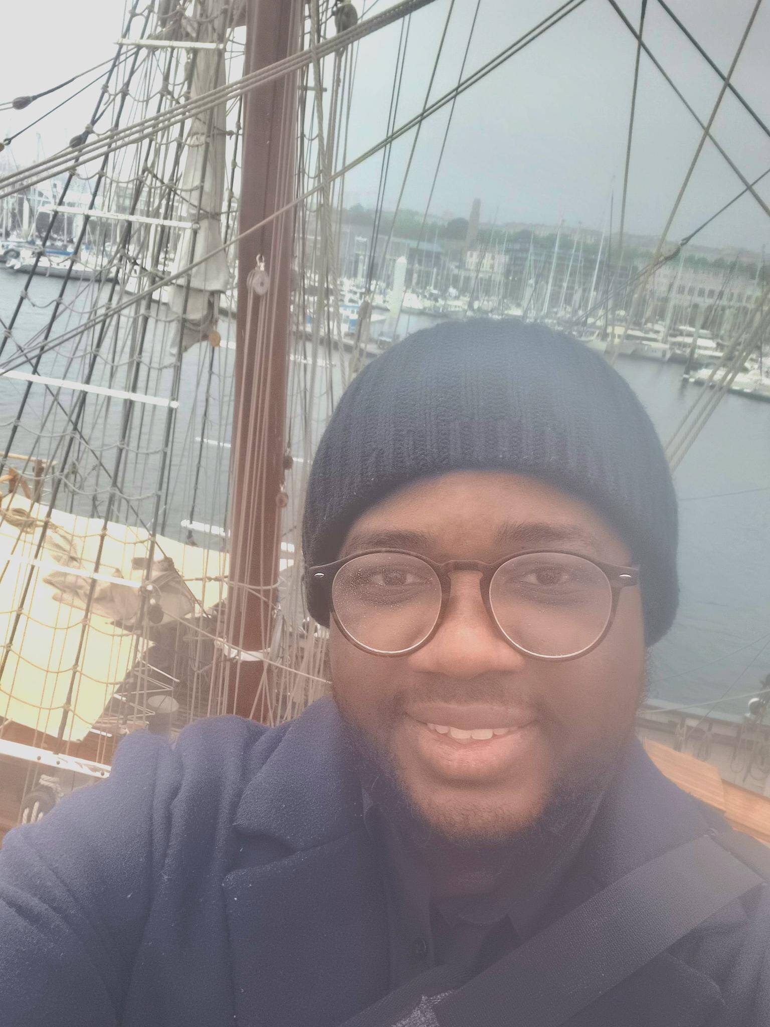 Houssam Bacar - Développeur Full Stack | SaaS & Web