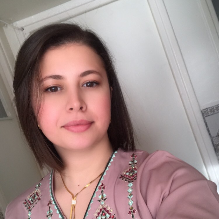 Nawel Belhocine - virtual assistants 