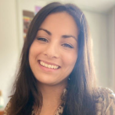 Amelle Laggoune - Assistante Virtuelle - Administratif&communication