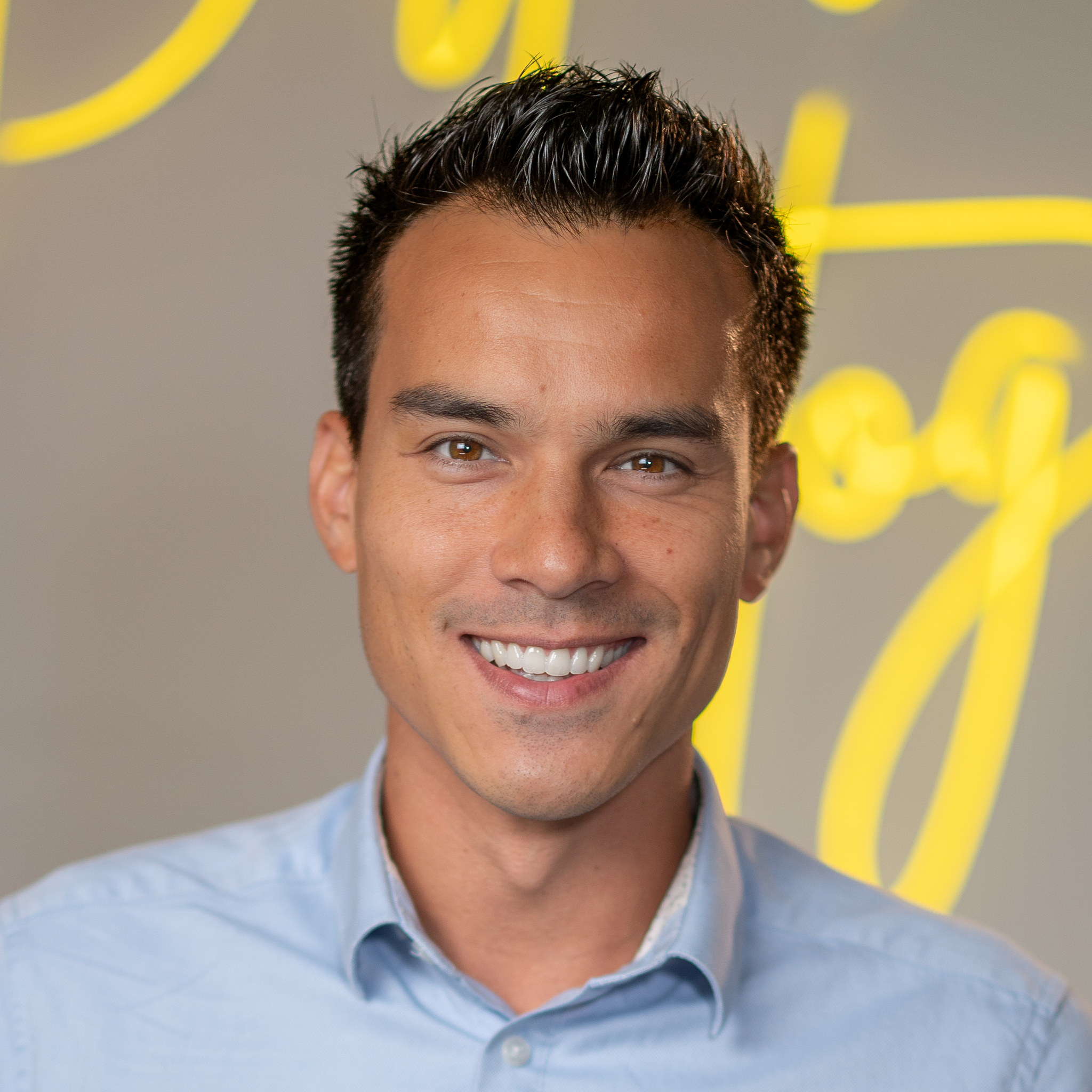 Hubert Hoac - Business Data Analyst