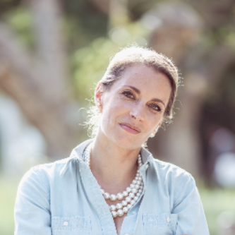 Mélanie De Marin De Carranrais - Chef de projets événementiel / Conciergerie