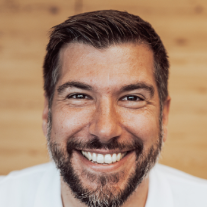 Thomas Kisler - Full-Stack Developer with PhD in AI/ML