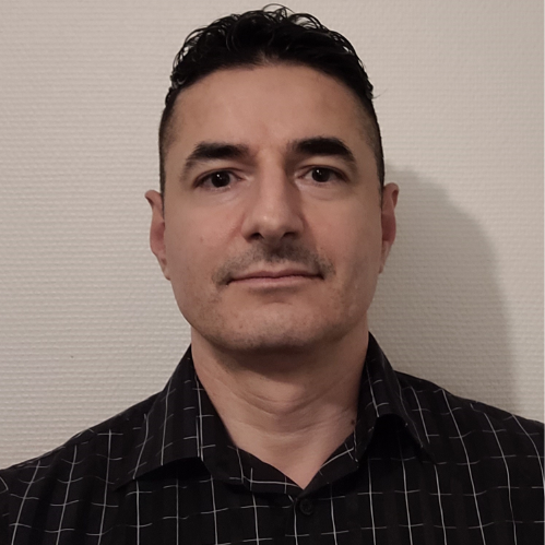Ardian Spahiu - 🚀 Webmaster WordPress ⭐️ Développeur Web FrontEnd