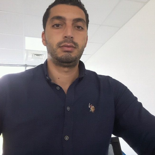 Mehdi B.