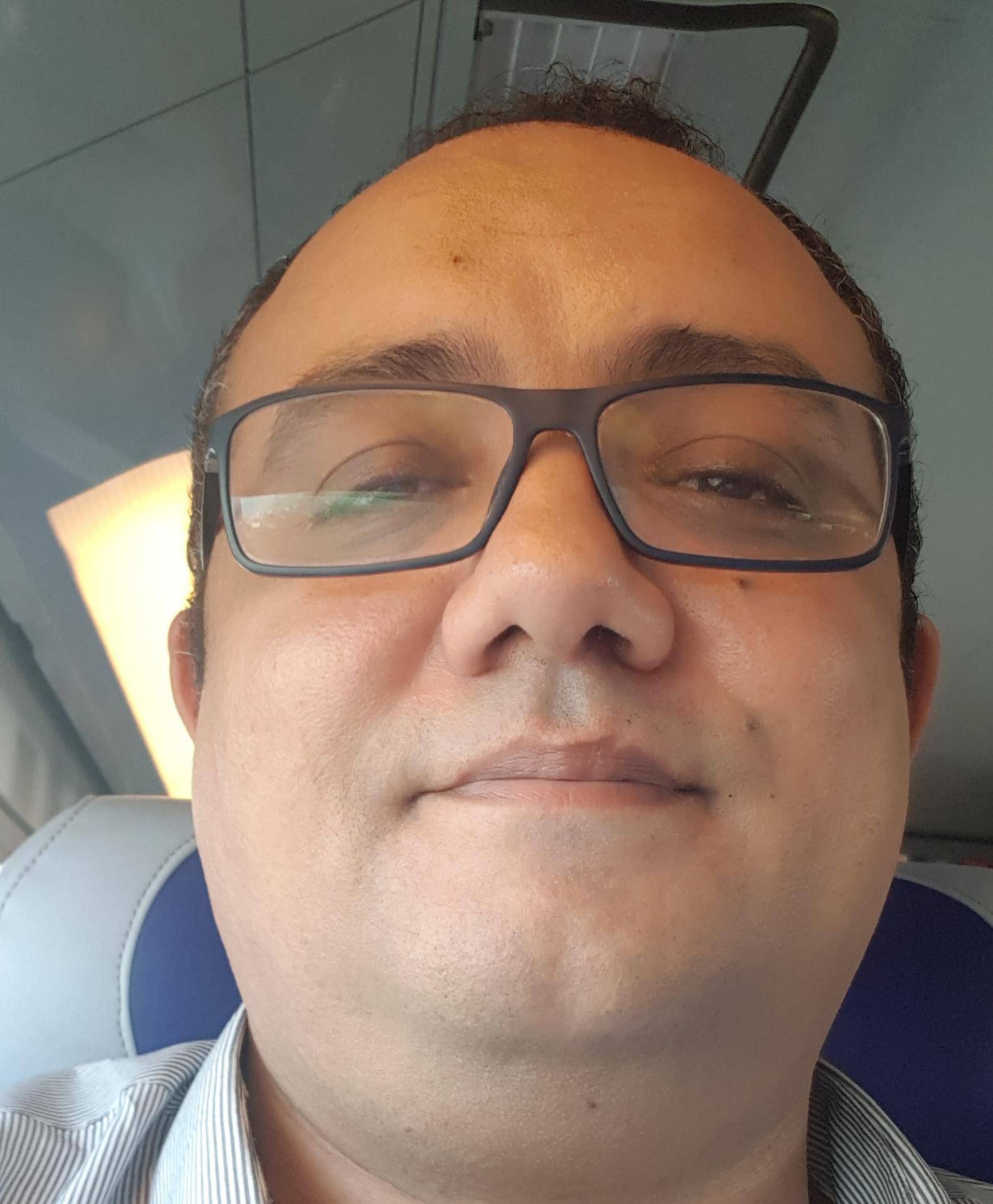 Ryad A. - Architecte Urbaniste SI - Expert Fonctionnel