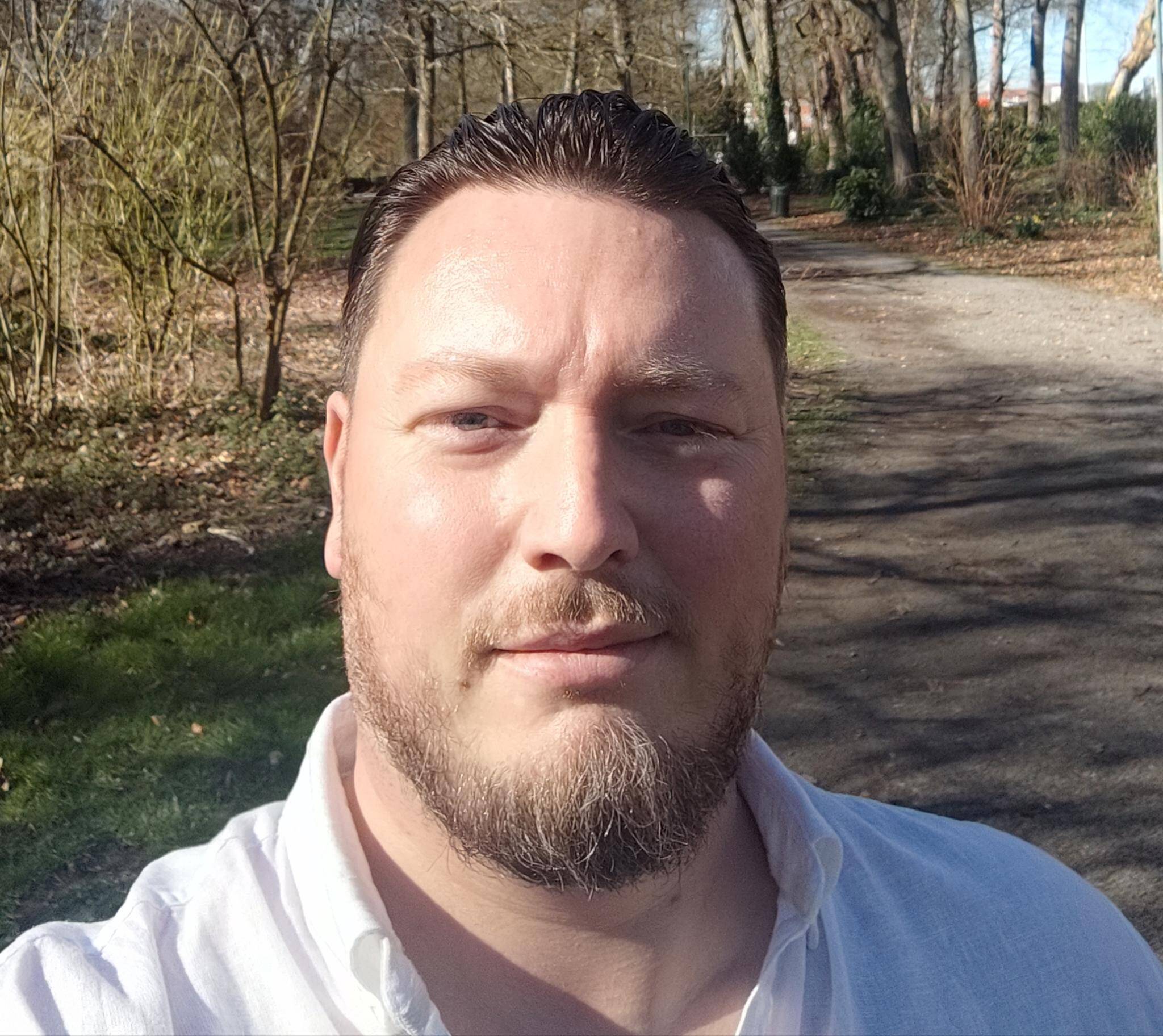 Victor Coasne - Recruteur spécialisé en hauts profils et technique