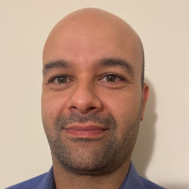 Nader Khalifa - Dev Fullstack | Spring Boot | Angular | kafka