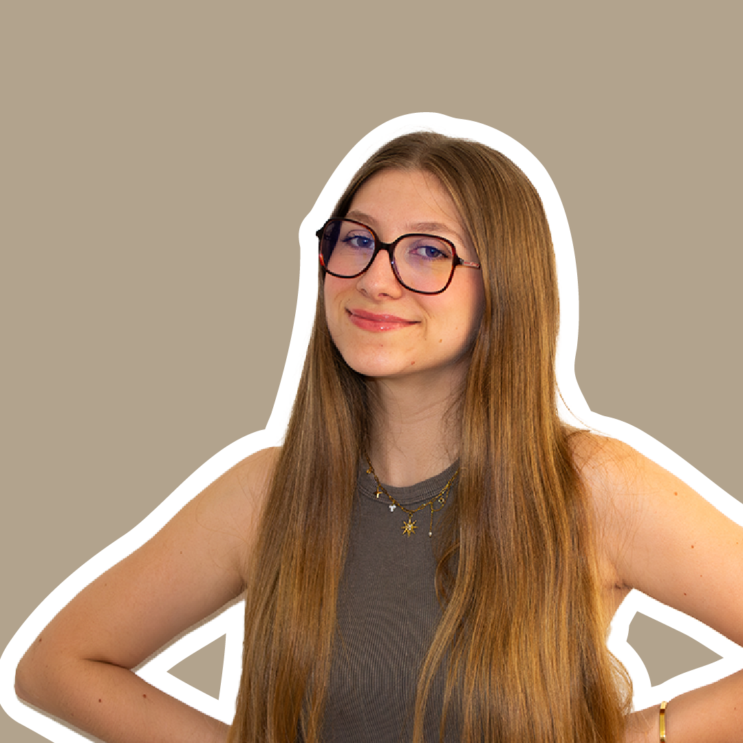 Melissa L. - Community manager - Social media manager