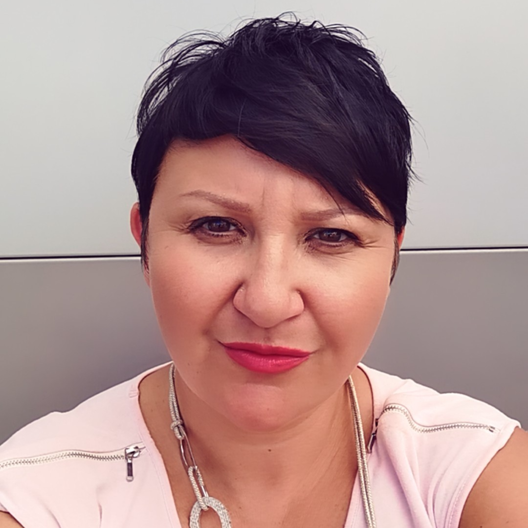 Sandra C.
