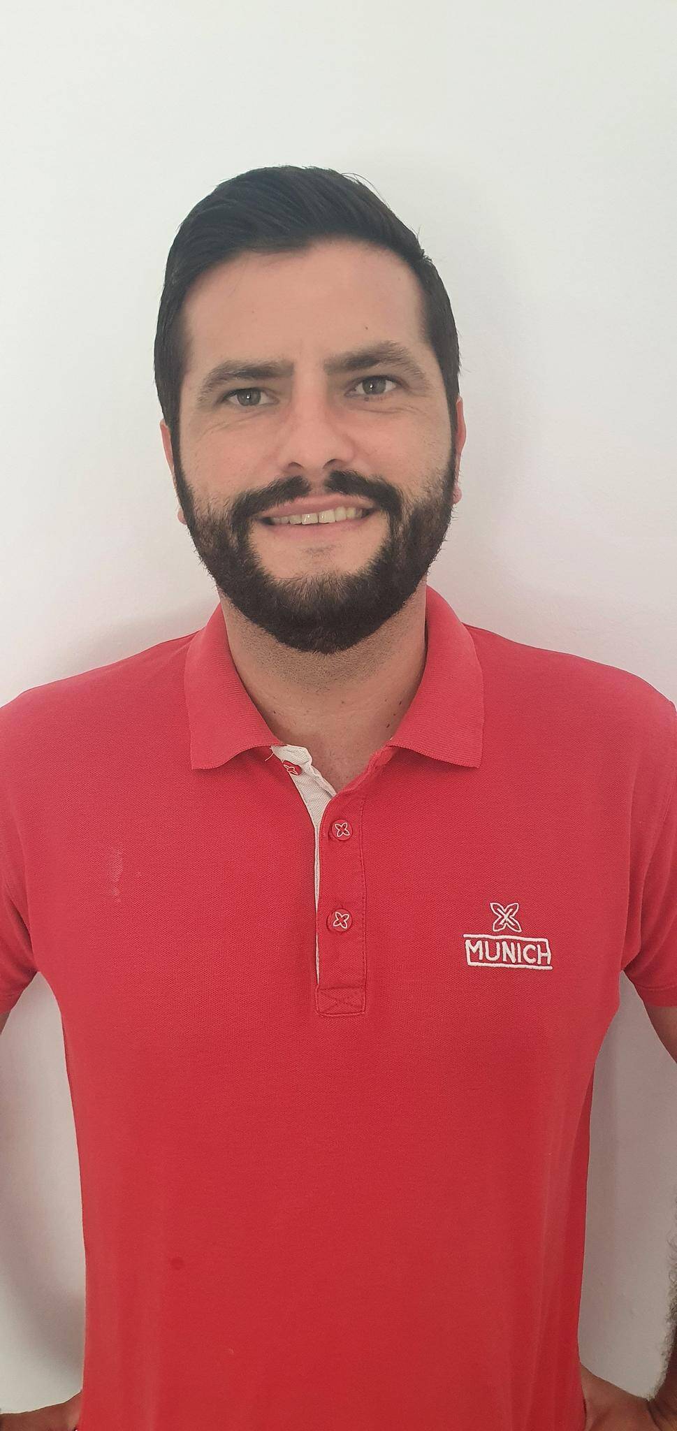 Vicente Ferrer - marketing digital , seo , sem 