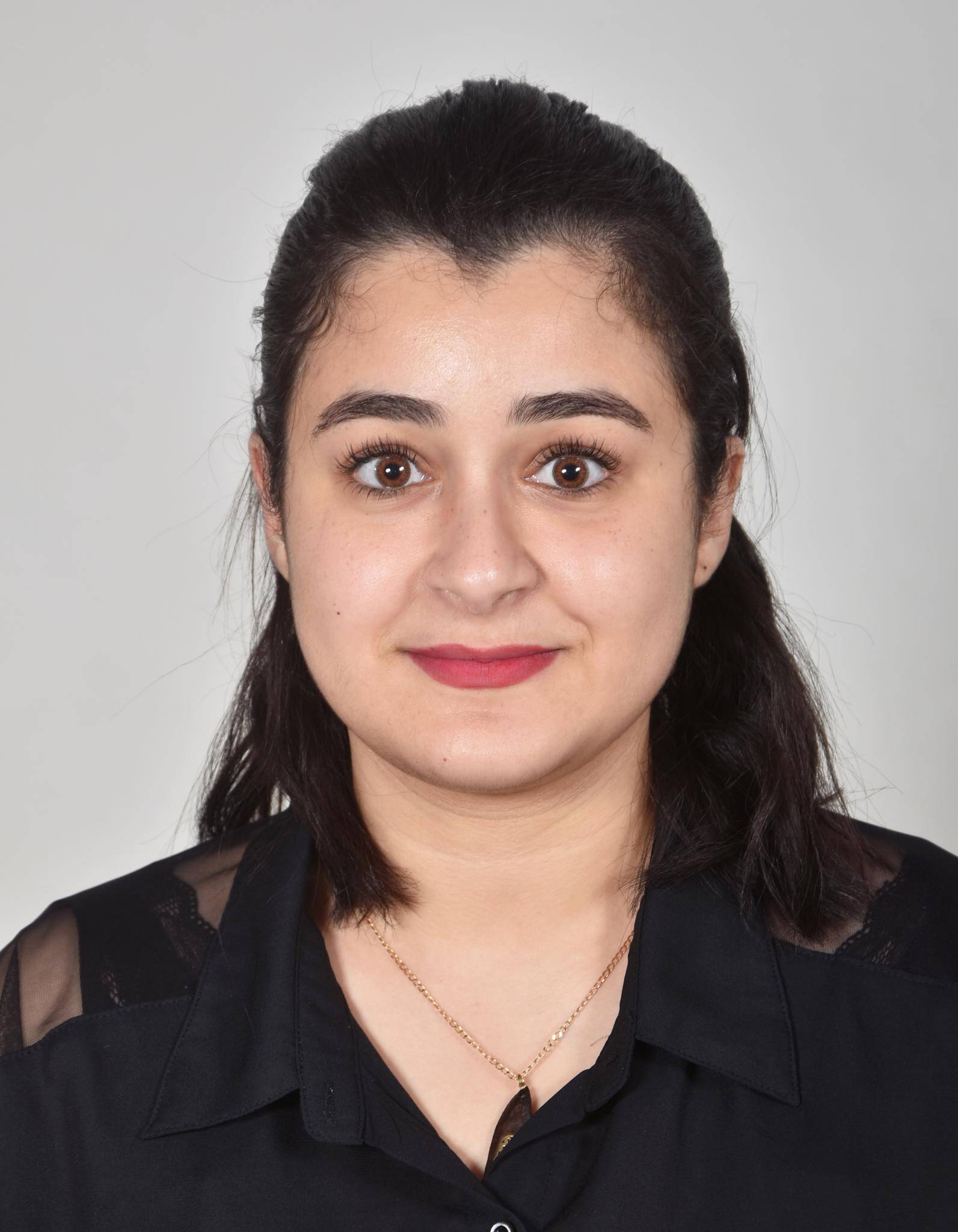 Kaoutar  - Consultante|Product Owner|AMOA|Business Analyst