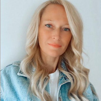 Cheri Carrier