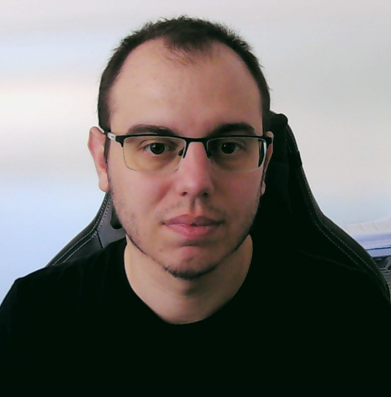 Daniel Castelló Yuste - Desarrollador Aplicaciones Web y Multiplataforma