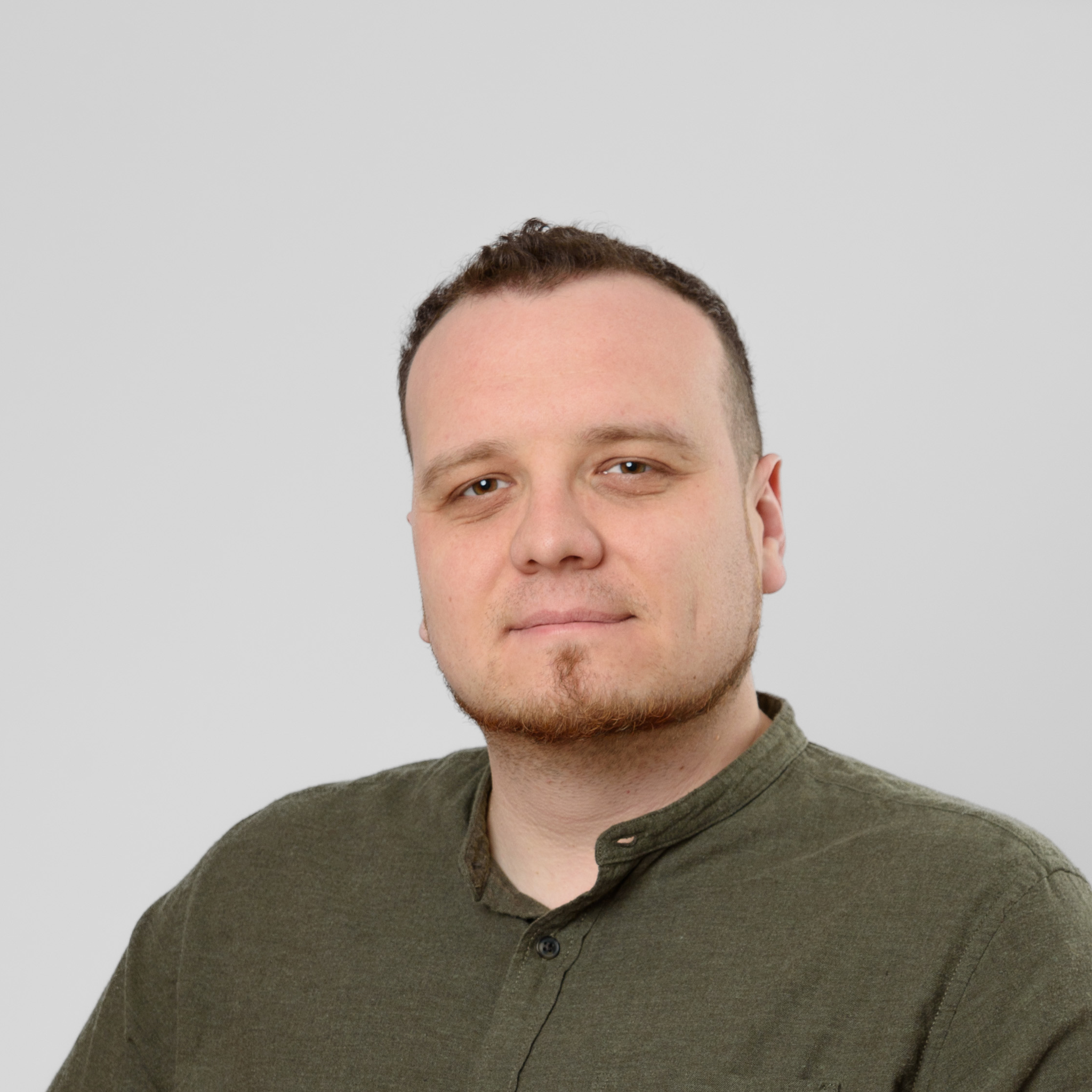 Jurij M.