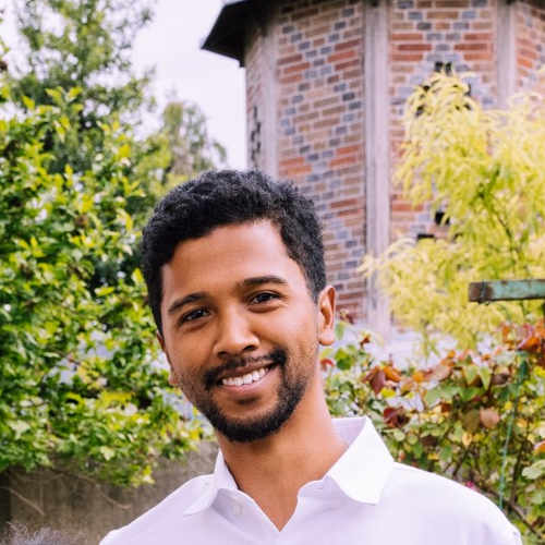 Mahery Z. - Product Builder | MVP Web/App 24h | Fullstack