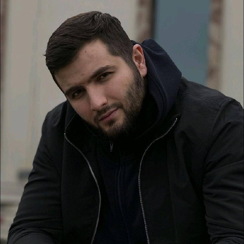 Adlan Isaev - Développeur web - Wordpress
