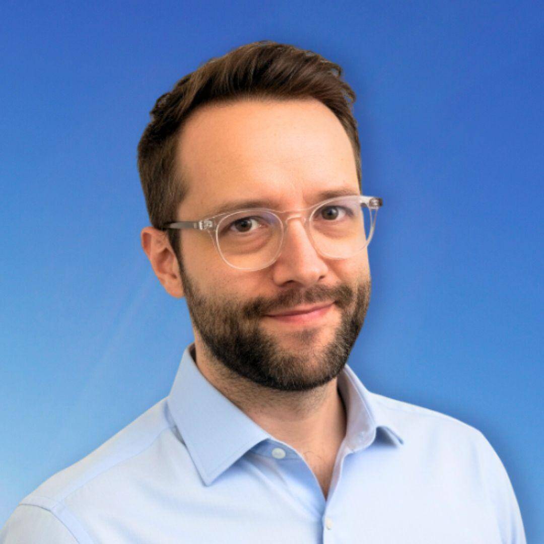 Thomas Vergnaud - Expert IA & automatisation | N8N • Make • LLM | JS