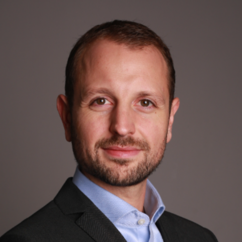 Cyrille Martin - Product Leader | SaaS B2B | Data & BI Platforms