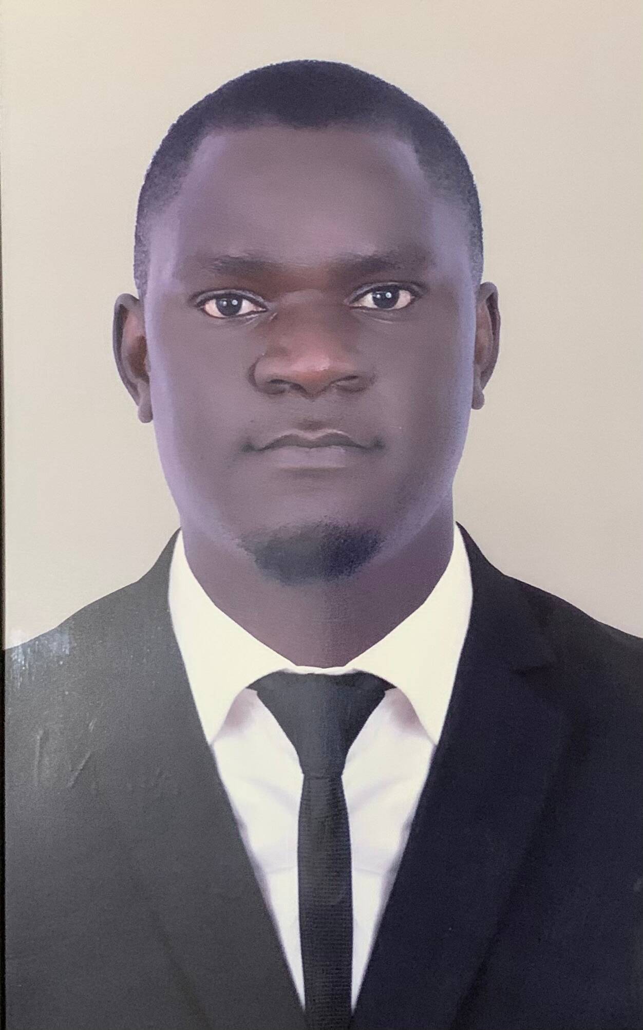 Lamine Ndiaye - Gestionnaire de Dossiers