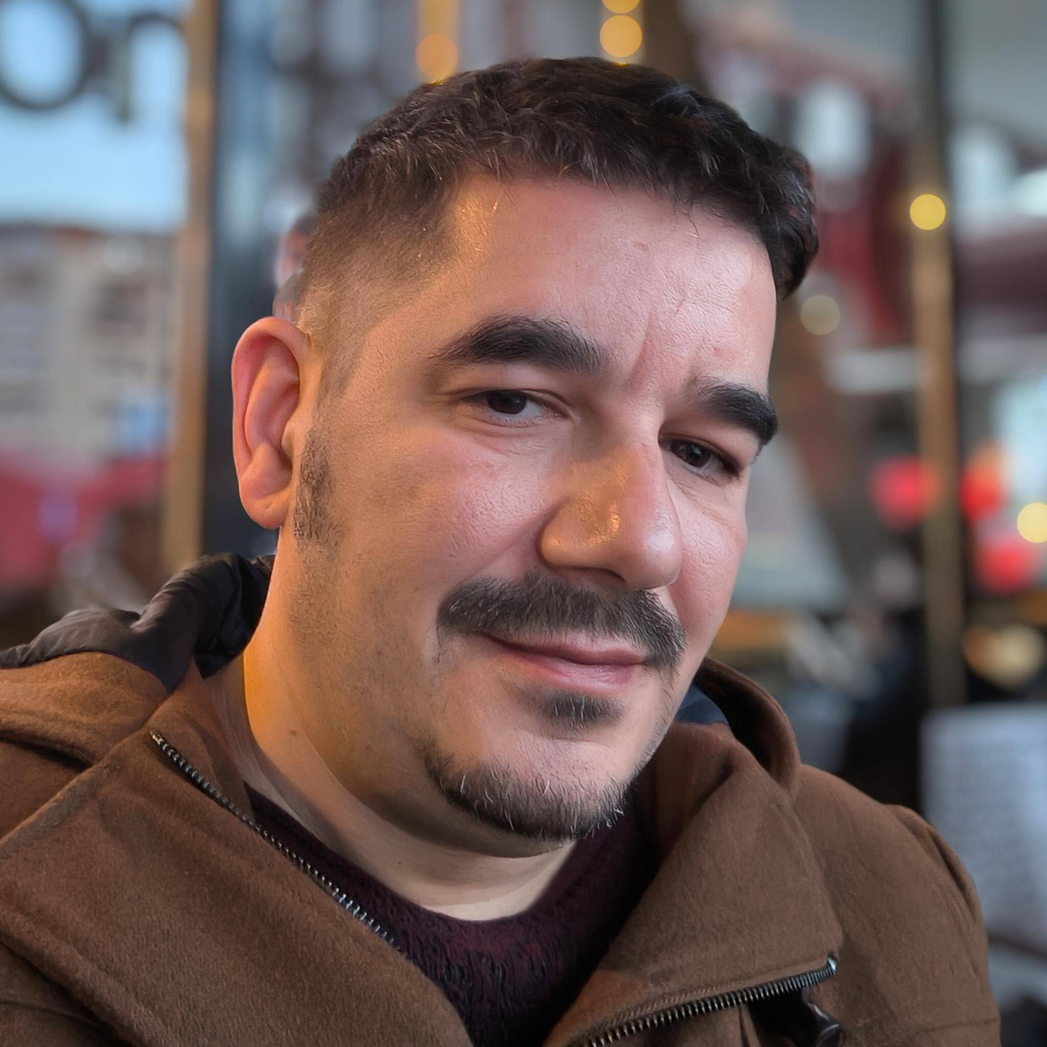 Floren Carro - Azure ,Cloud security ,Full stack C# core ,Angular