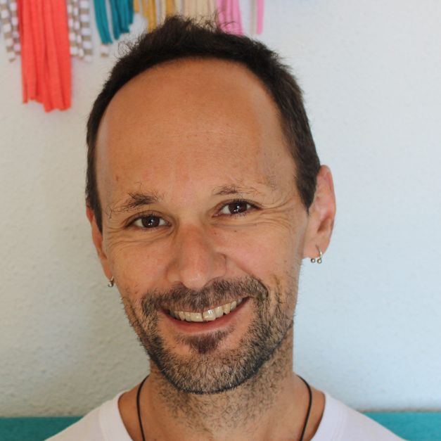 Roberto Abril