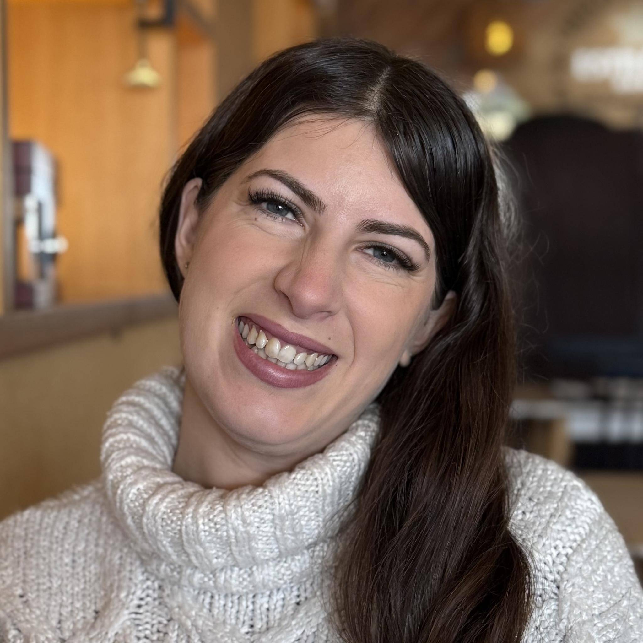 Silvia Jiménez - Creadora de UGC y videos para redes