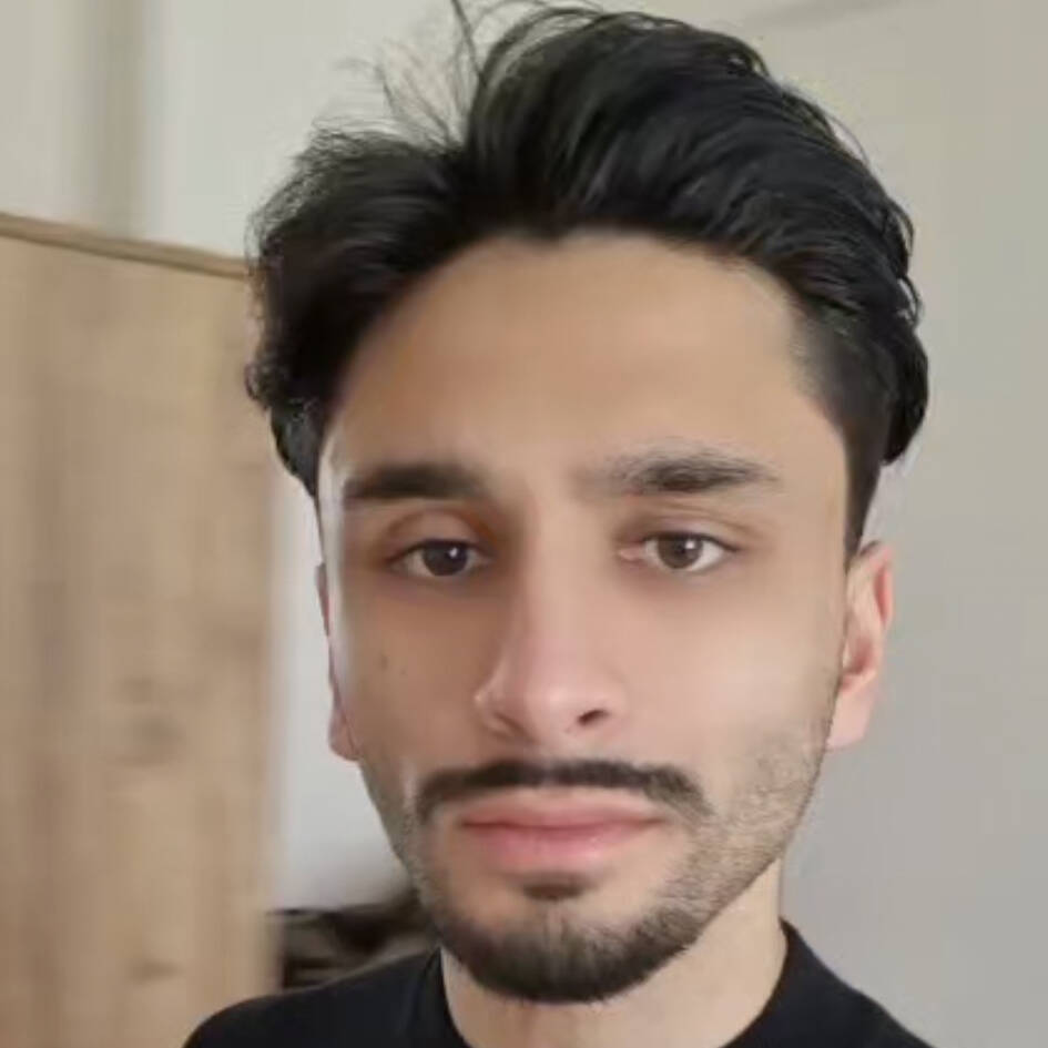 Atilla Ince - Étudiant licence LEA Anglais Espagnol commerce 