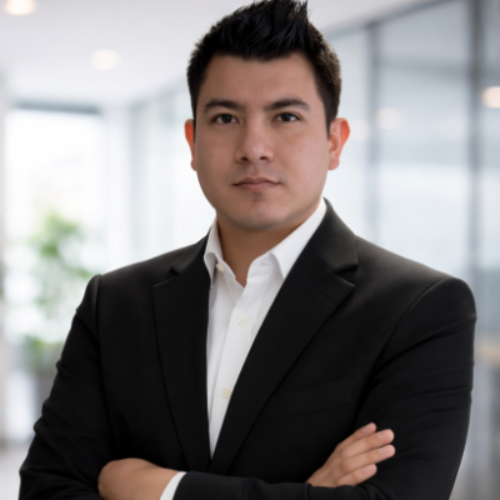 Frank Aquino - CEO & Fundador — Lunalia Tech
