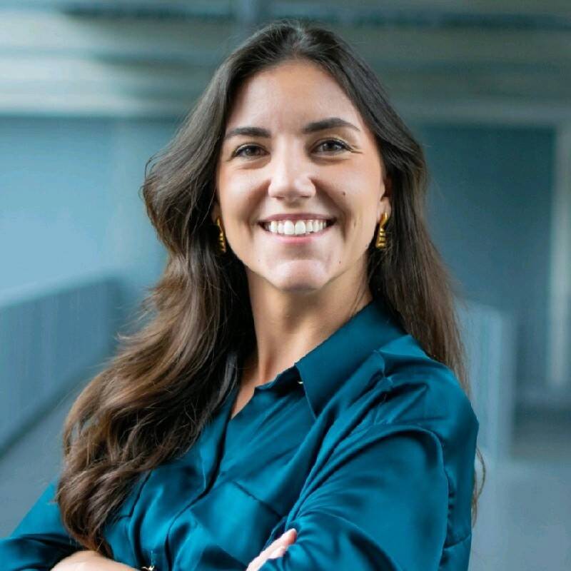 Ana  - PhD, PMP - Life Sciences Professional