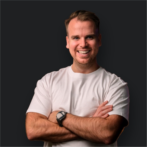 Jonas Schmeding - AI Growth Marketer — Wachsen durch AI und Content