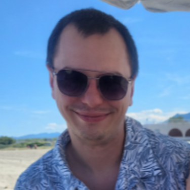 Pierre Kervoelen - Business Developer