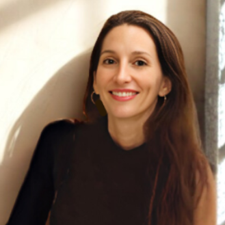 Sandra M. - Digital Marketing Consultant | Growth Strategist