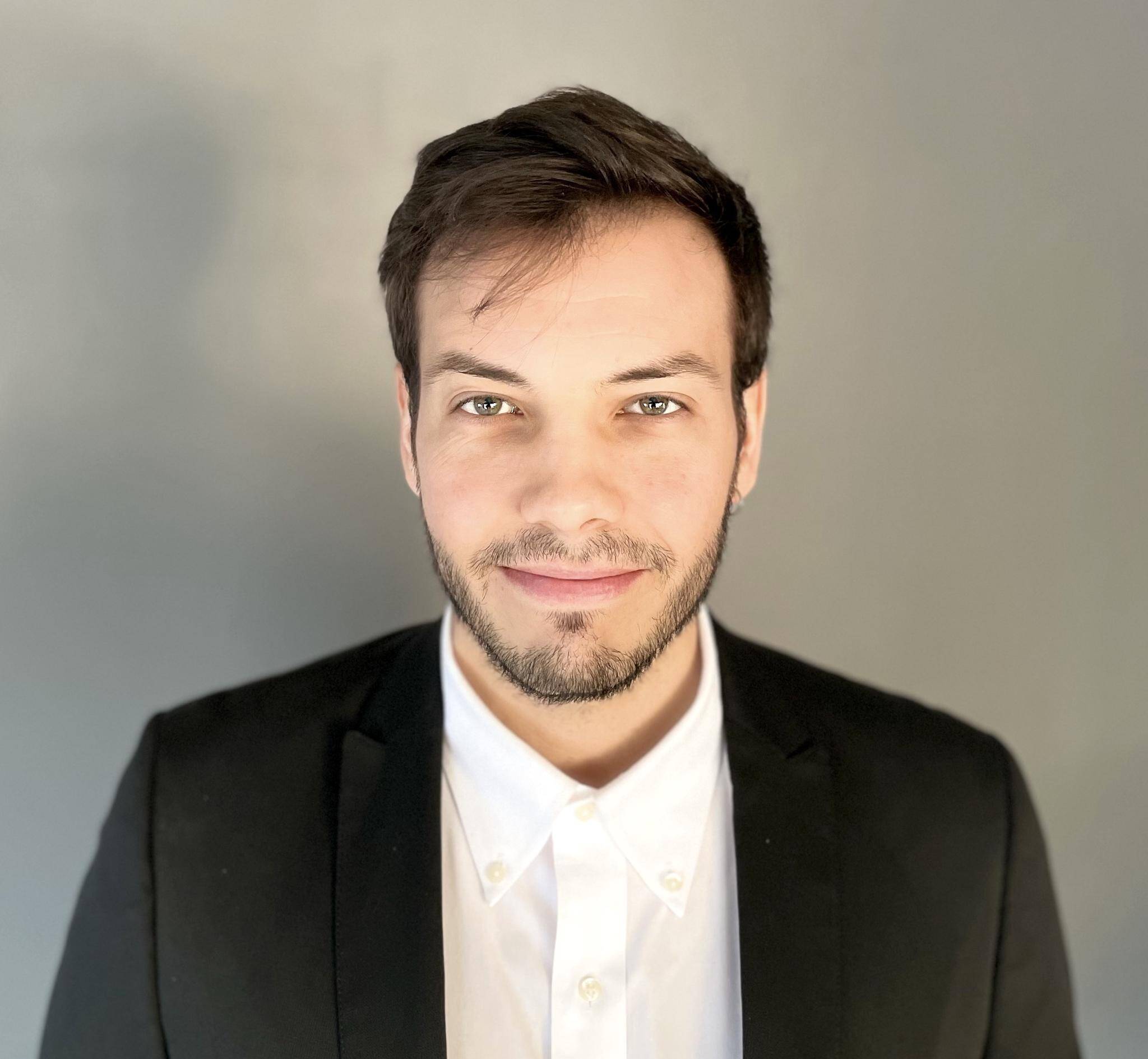 Victor  - Senior Traffic Manager | Google Ads Expert