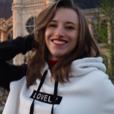 Juliette Billault - Assistante administrative - Chargée à la clientèle