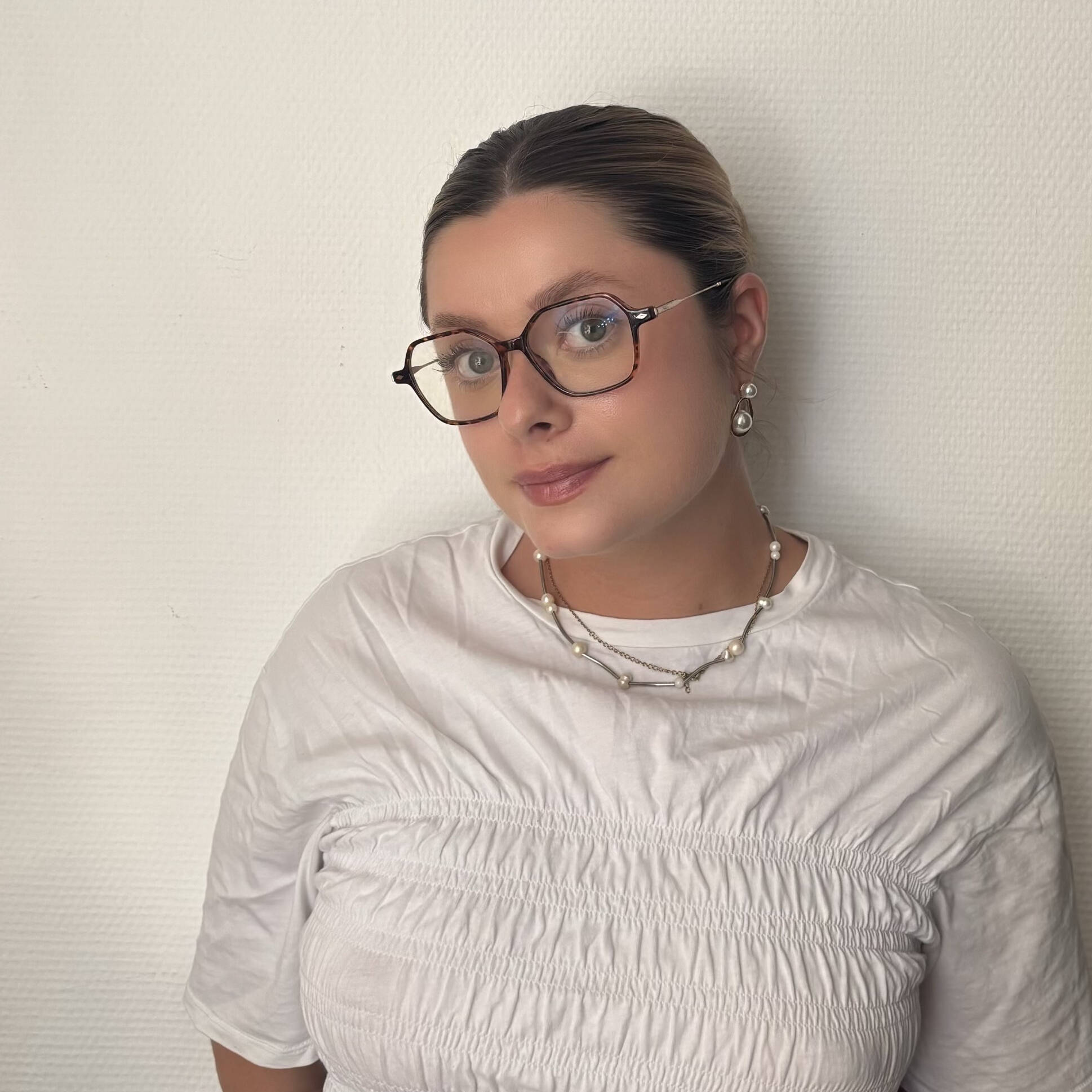 Carla Valganon-Felipe - Communication 360