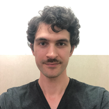 Maxim Zur - Assistant RH et recruteur