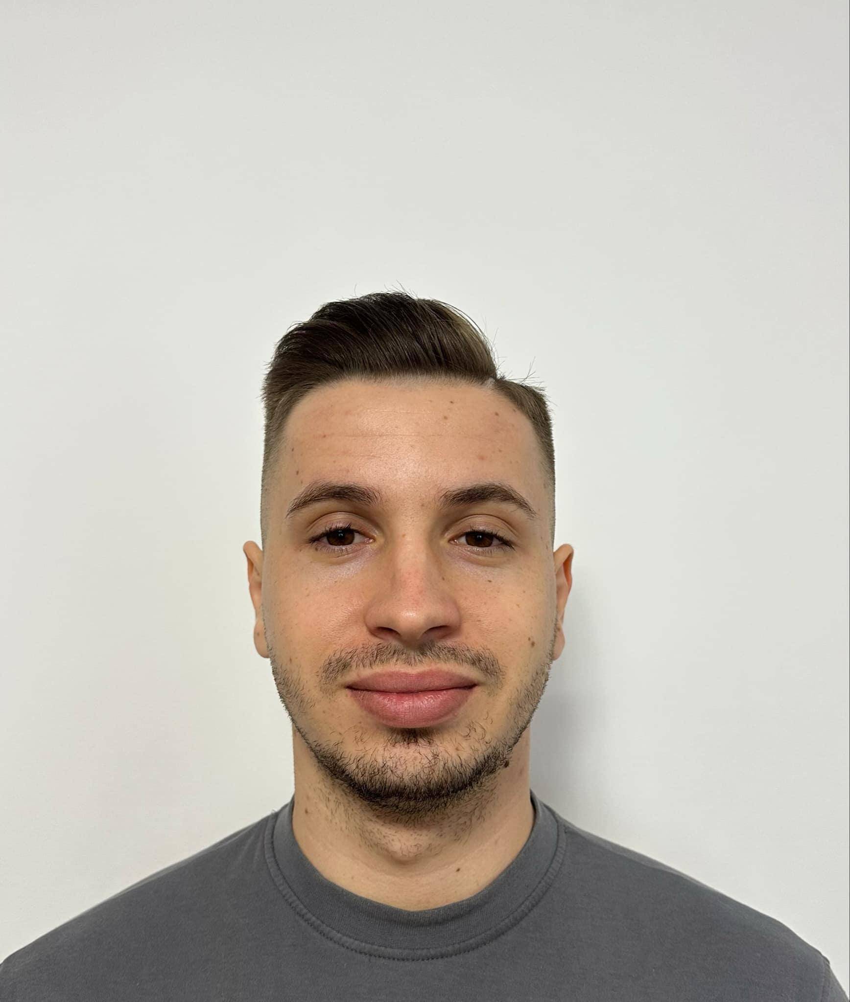 Sebastian C. - Software Architect