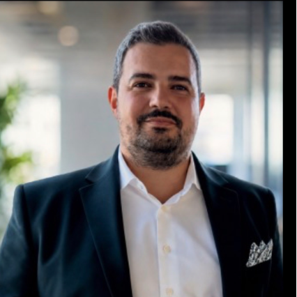 Hadrien-Nessim Socard - Director, Digital Workplace & AI Transformation