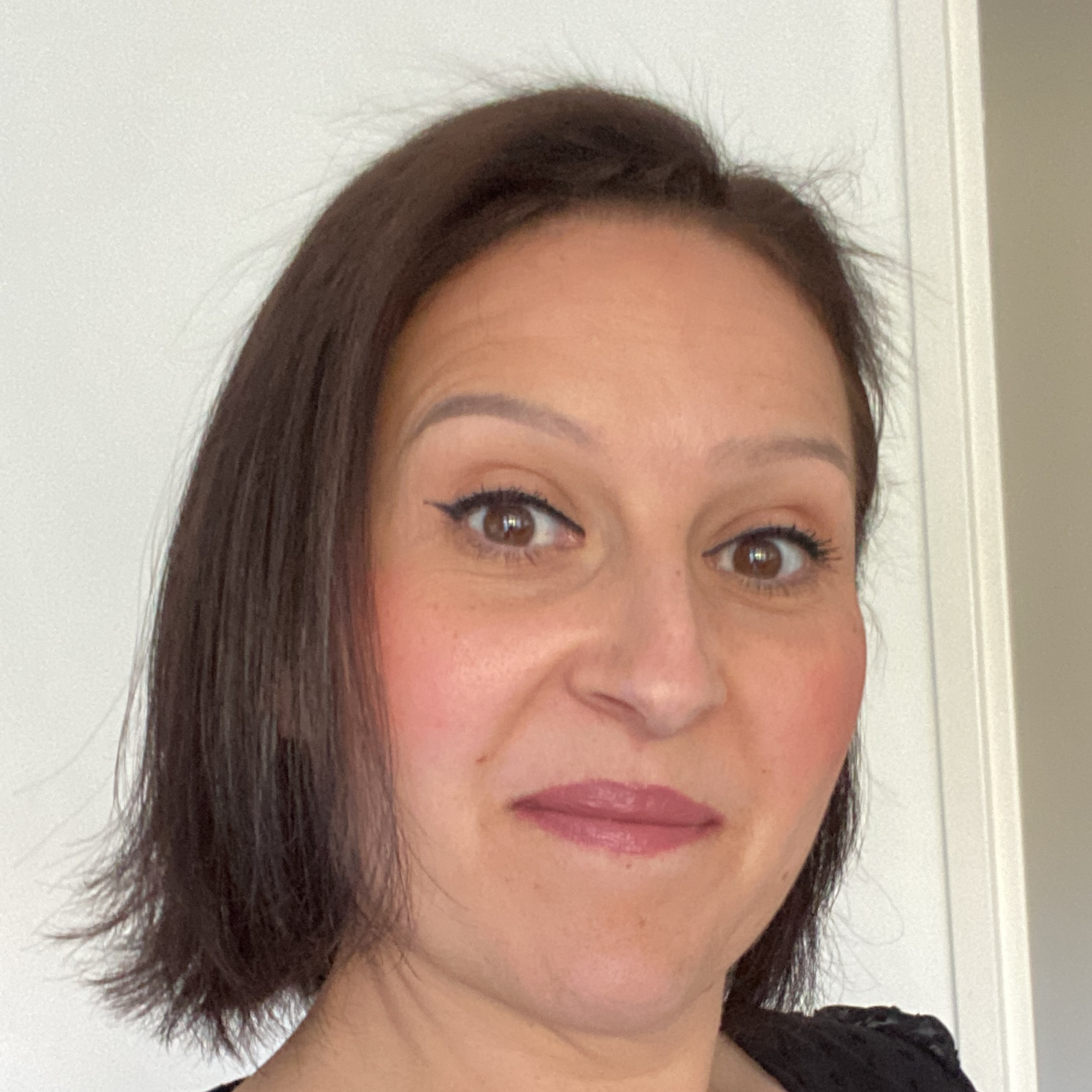 Aline  - Payroll/social security expert