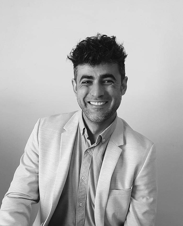 Aitor Martinez Rollan - Director de Arte, diseñador grafico & ilustrador