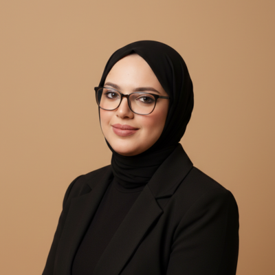 Hafssa L. - Social Media Manager